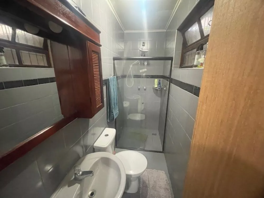 Casa, 5 quartos, 256 m² - Foto 4
