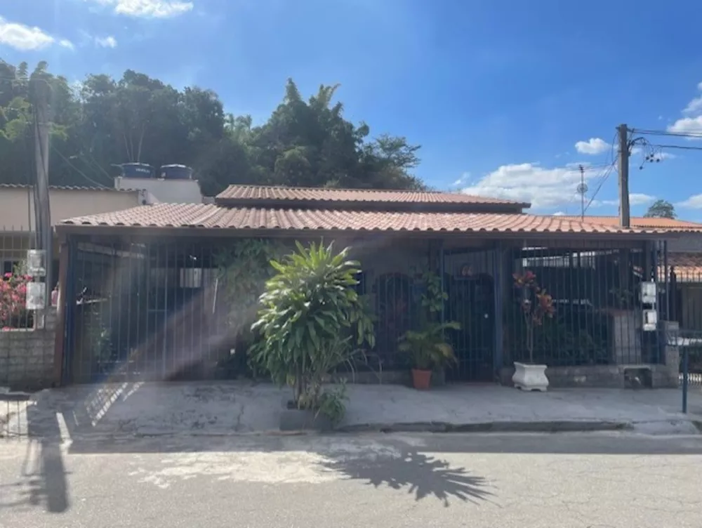 Casa, 4 quartos, 240 m² - Foto 22