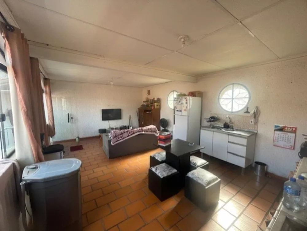 Casa, 4 quartos, 240 m² - Foto 17