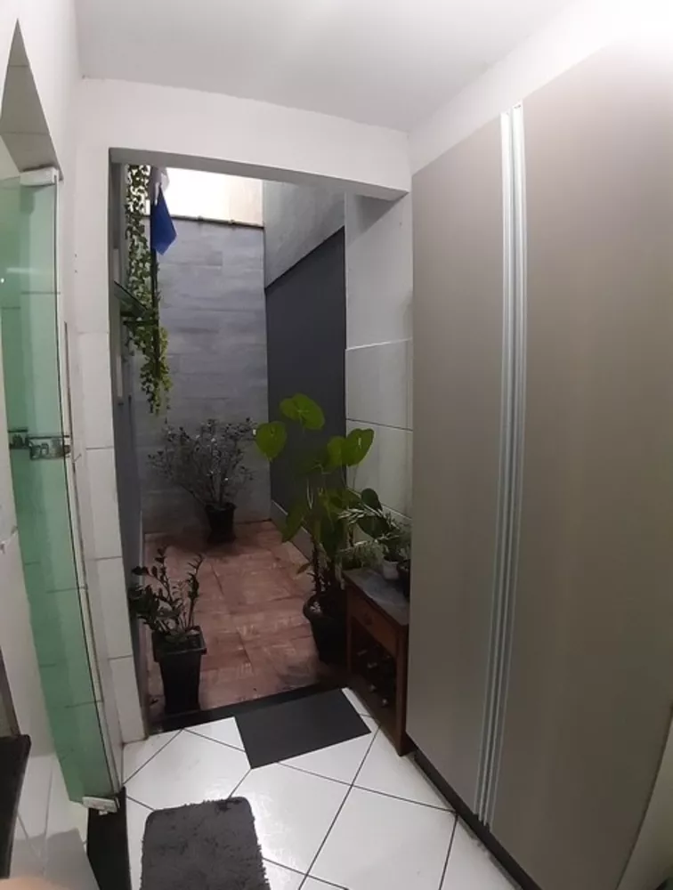 Casa, 3 quartos, 205 m² - Foto 2