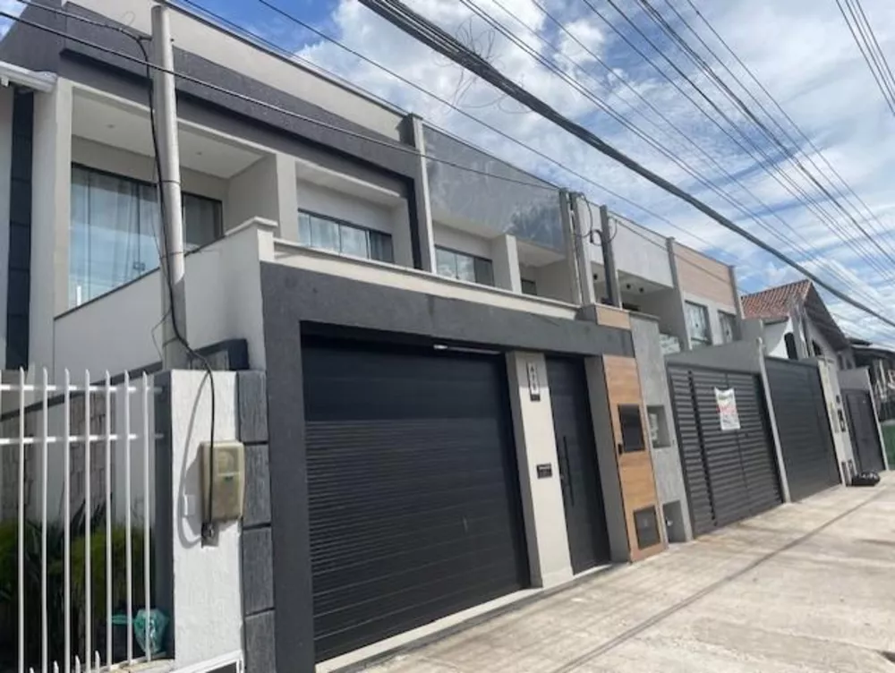 Casa, 3 quartos, 226 m² - Foto 4