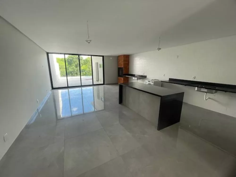 Casa, 3 quartos, 226 m² - Foto 9