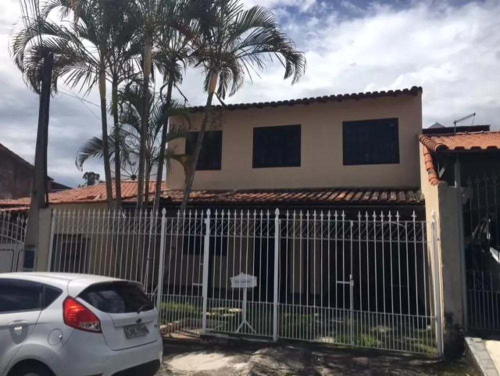 Casa, 3 quartos, 165 m² - Foto 1