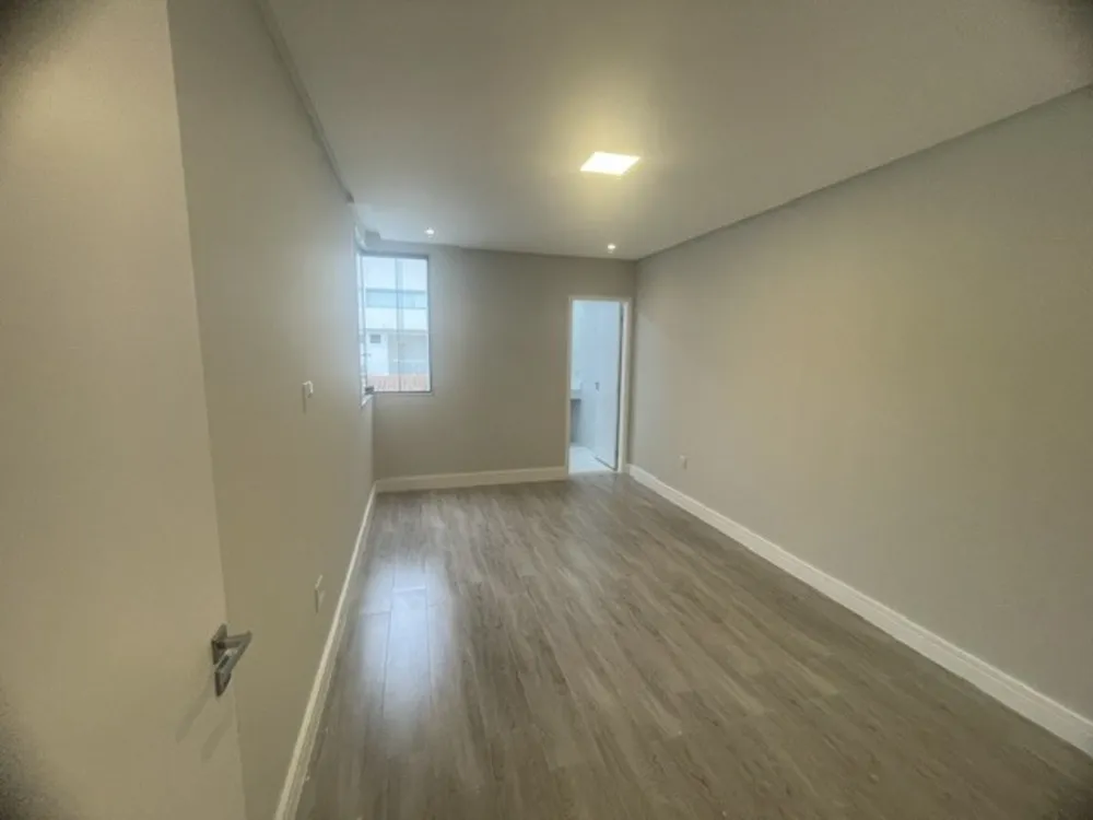 Casa, 3 quartos, 220 m² - Foto 53