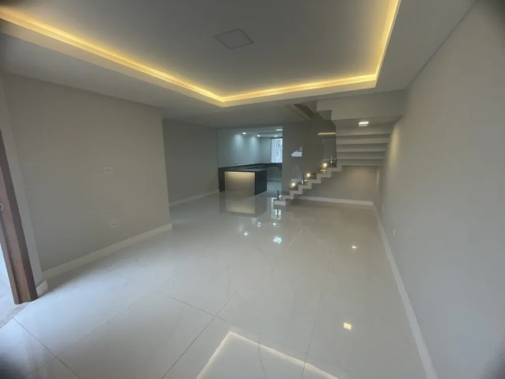 Casa, 3 quartos, 220 m² - Foto 36