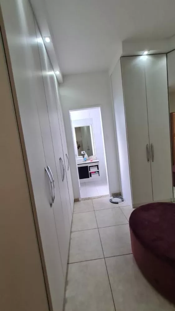 Casa, 4 quartos, 334 m² - Foto 37