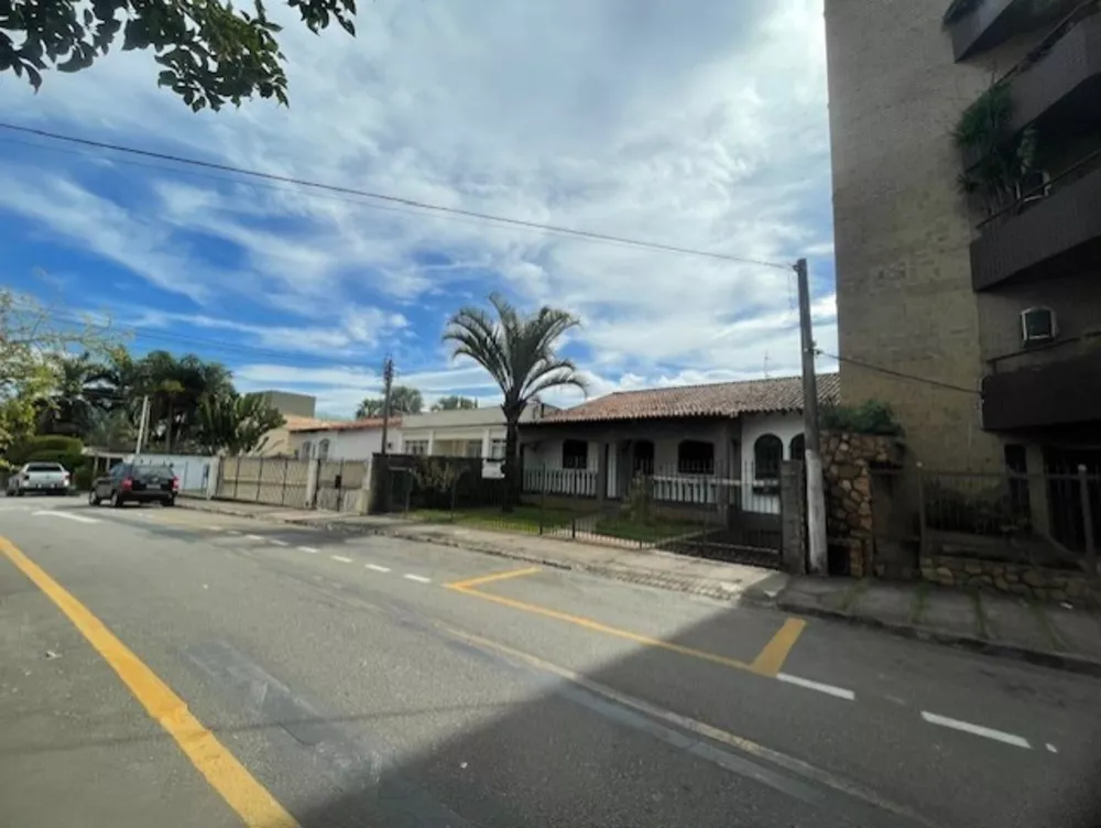 Casa, 4 quartos, 450 m² - Foto 2