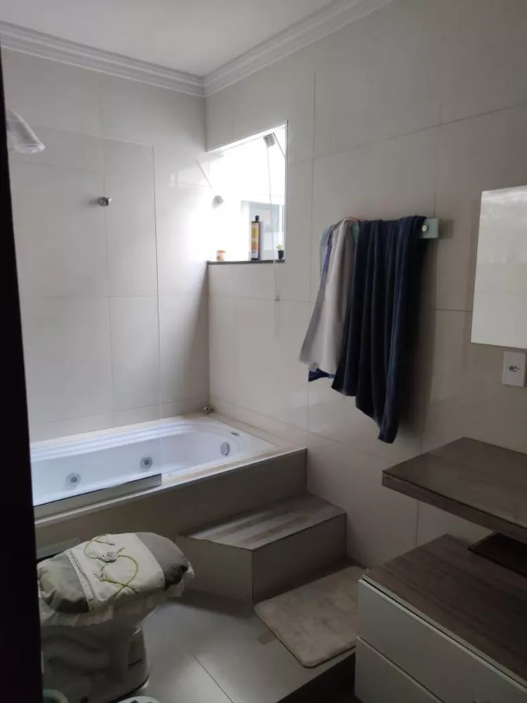 Casa, 3 quartos, 222 m² - Foto 15