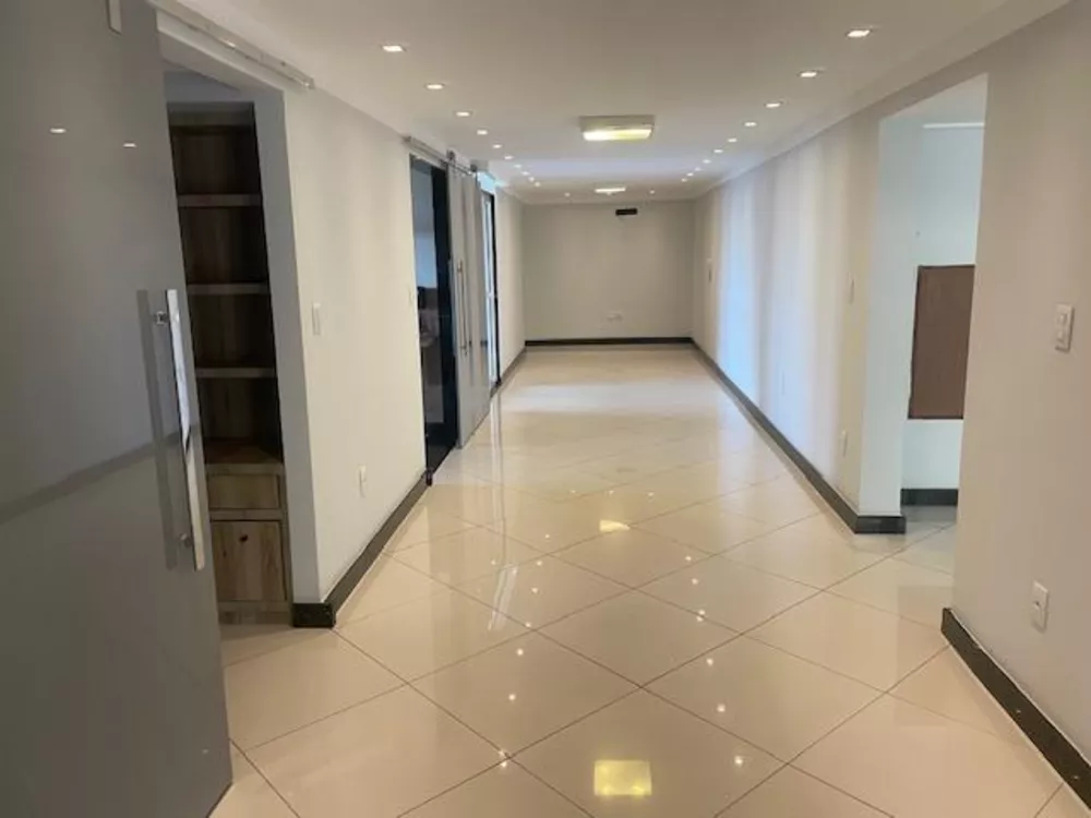 Apartamento, 3 quartos, 274 m² - Foto 11