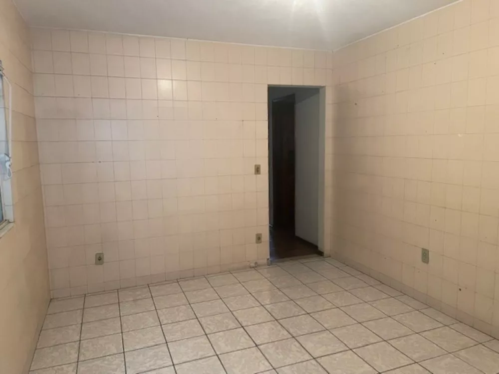 Casa, 3 quartos, 297 m² - Foto 2