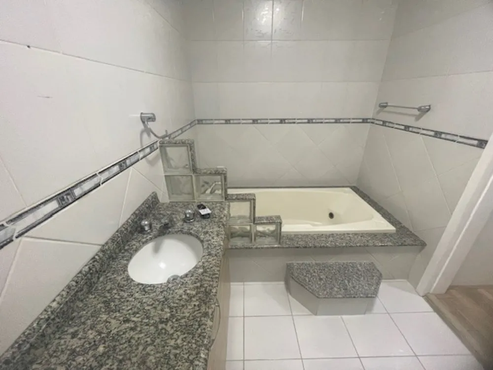 Casa, 3 quartos, 297 m² - Foto 36