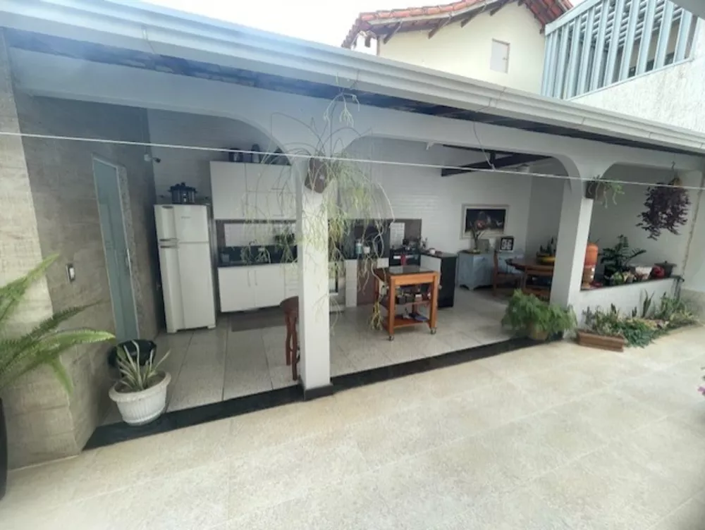 Casa, 3 quartos, 234 m² - Foto 24