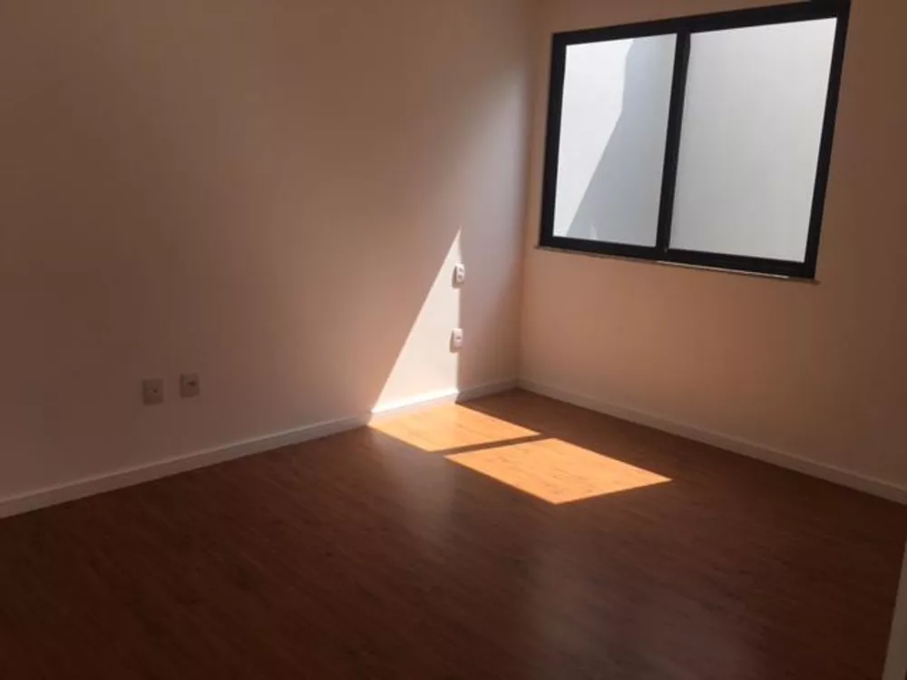 Casa, 4 quartos, 200 m² - Foto 3