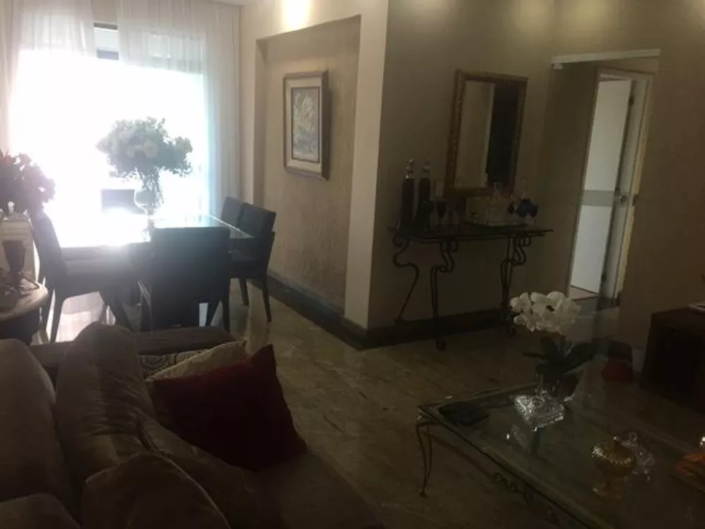 Apartamento, 3 quartos, 218 m² - Foto 12