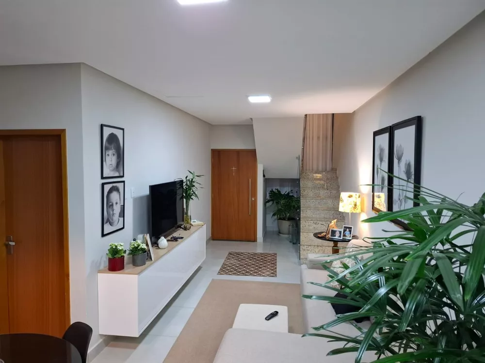 Casa, 4 quartos, 405 m² - Foto 4