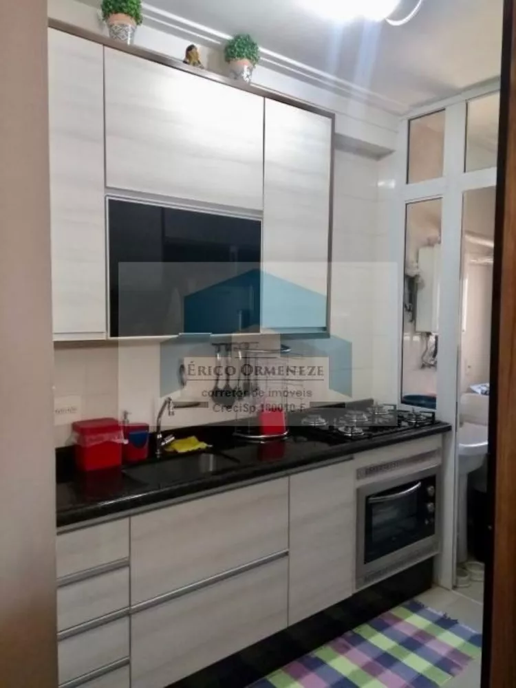 Apartamento à venda com 3 quartos, 66m² - Foto 11