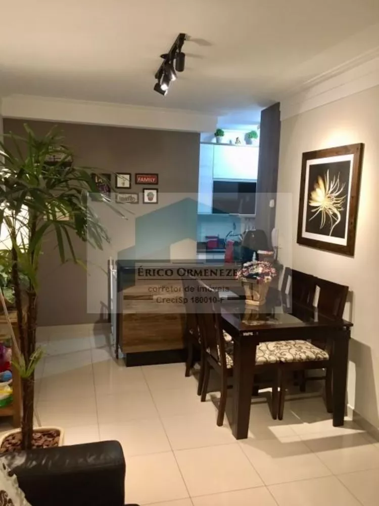 Apartamento à venda com 3 quartos, 66m² - Foto 4