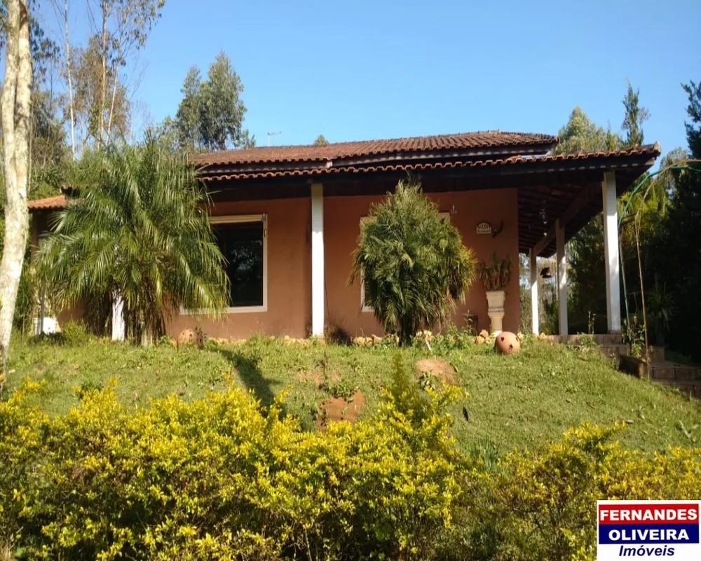 Casa, 3 quartos, 219 m² - Foto 1