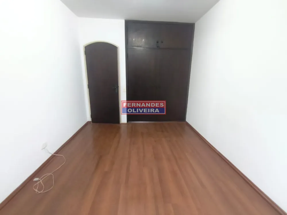 Apartamento, 3 quartos, 156 m² - Foto 2