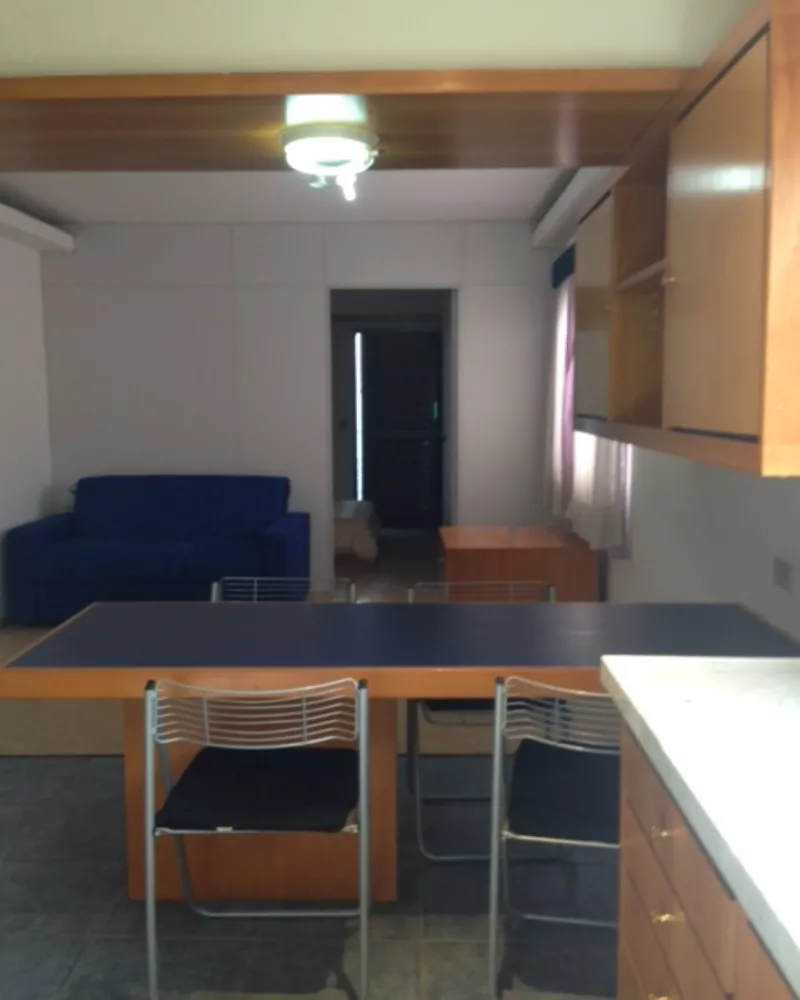 Apartamento à venda com 1 quarto, 40m² - Foto 1