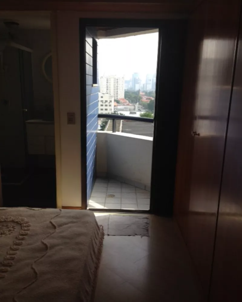 Apartamento à venda com 1 quarto, 40m² - Foto 2