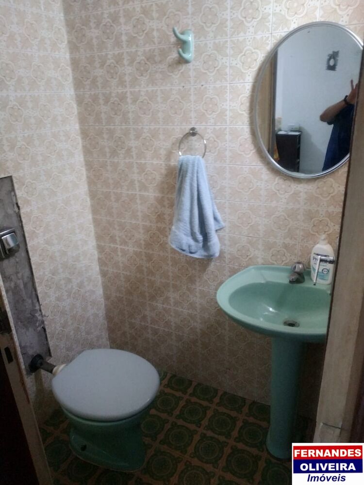 Sobrado à venda com 3 quartos, 120m² - Foto 1