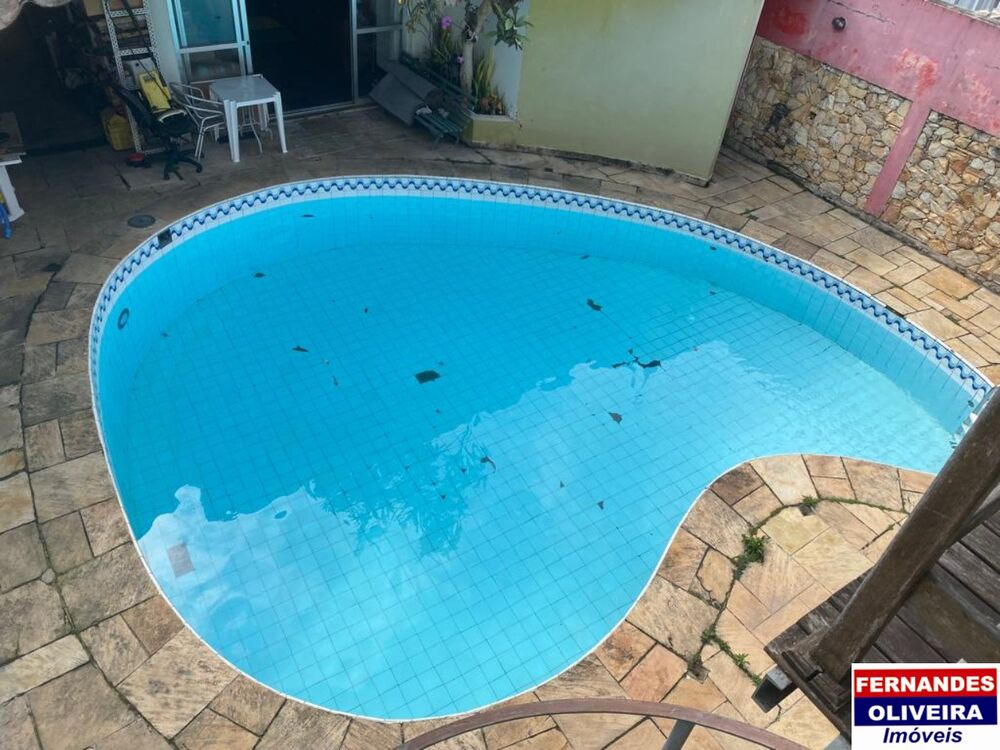 Sobrado à venda com 3 quartos, 400m² - Foto 2