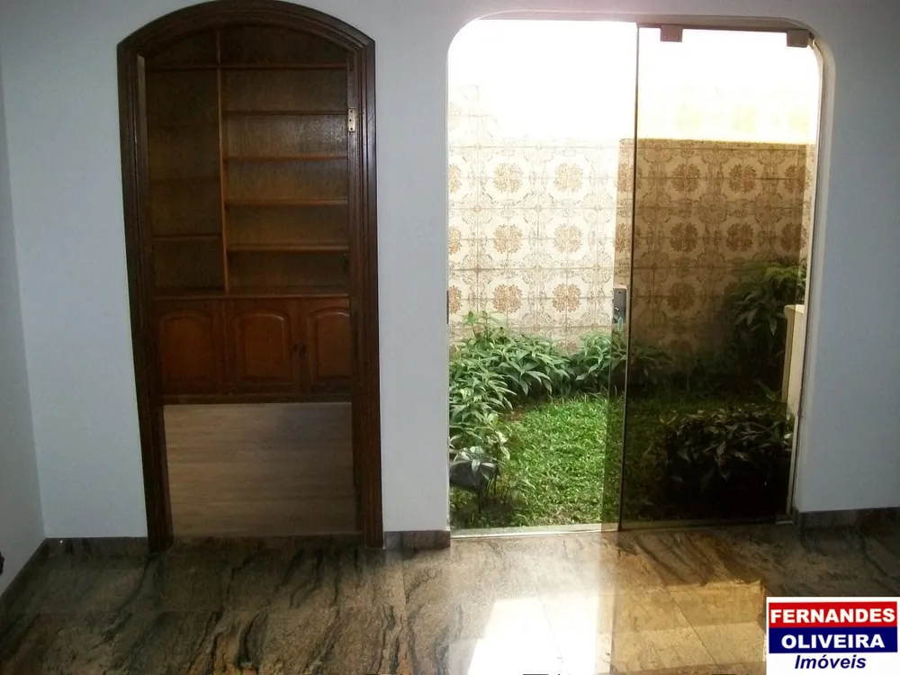 Sobrado, 3 quartos, 220 m² - Foto 1