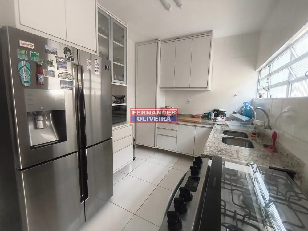 Sobrado, 3 quartos, 210 m² - Foto 1