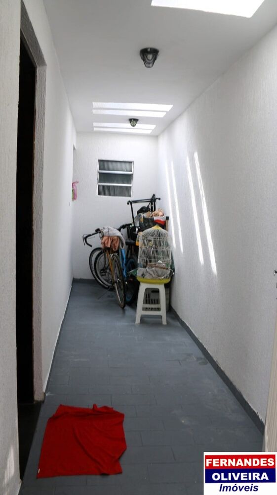 Sobrado, 4 quartos, 250 m² - Foto 1