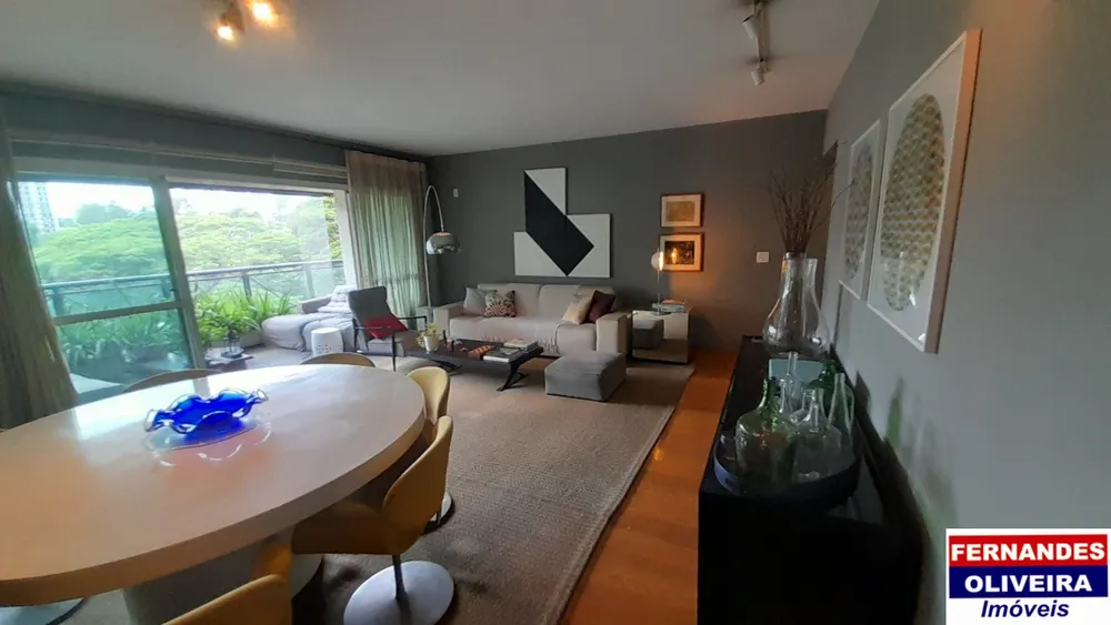 Apartamento, 3 quartos, 168 m² - Foto 2