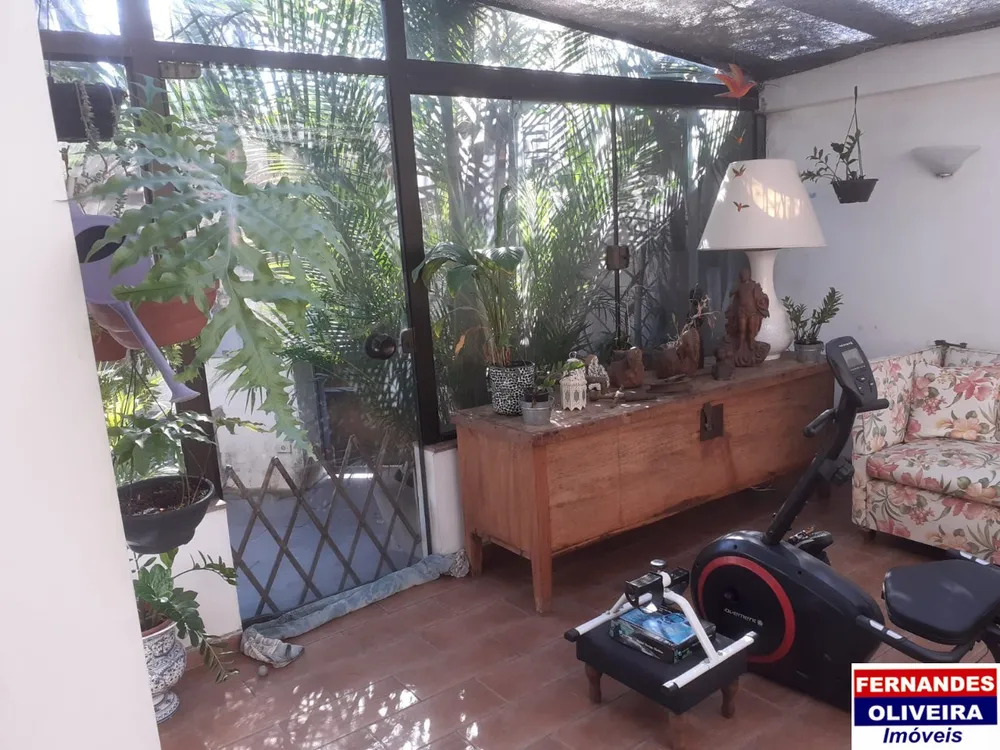 Sobrado, 5 quartos, 185 m² - Foto 1