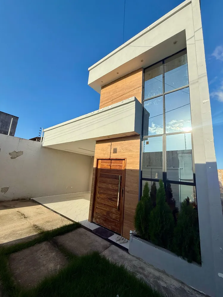 Casa, 3 quartos, 250 m² - Foto 1