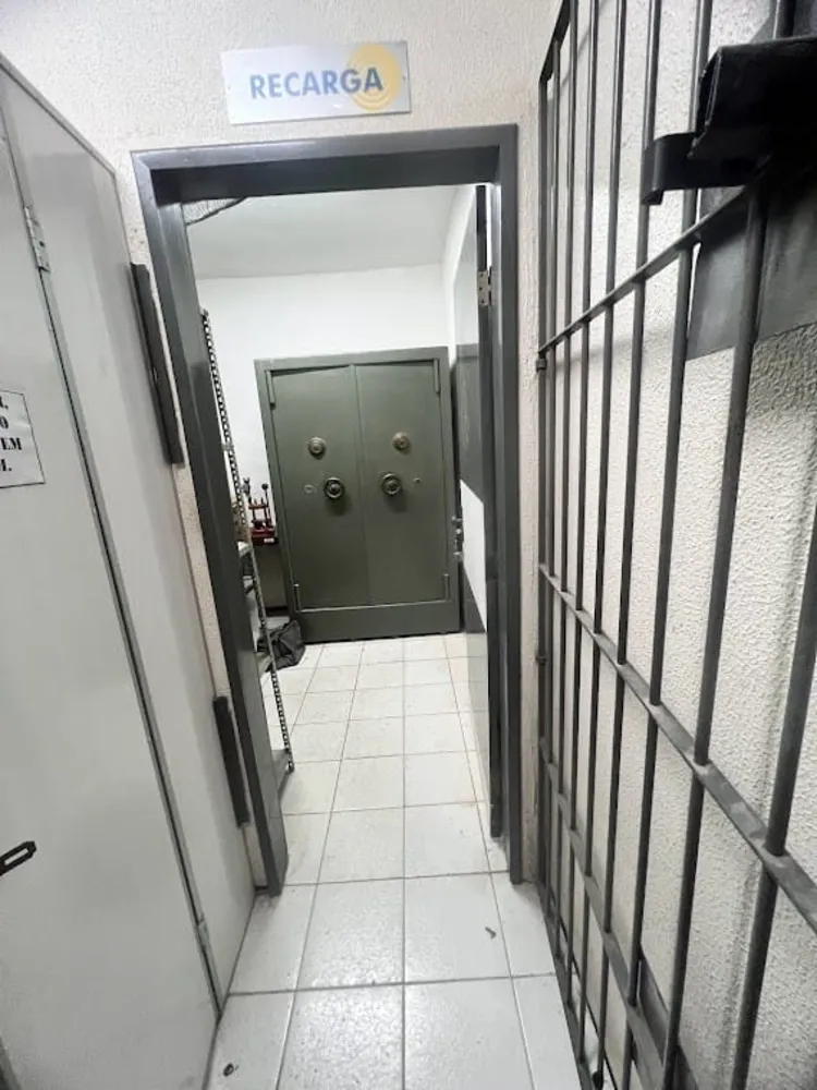 Prédio Inteiro, 1993 m² - Foto 8