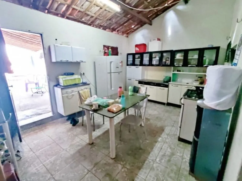 Casa, 2 quartos, 400 m² - Foto 1