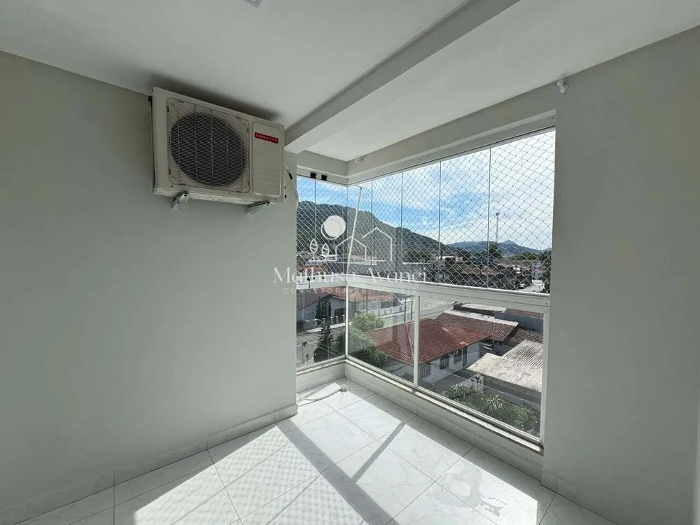 Apartamento, 3 quartos, 147 m² - Foto 2