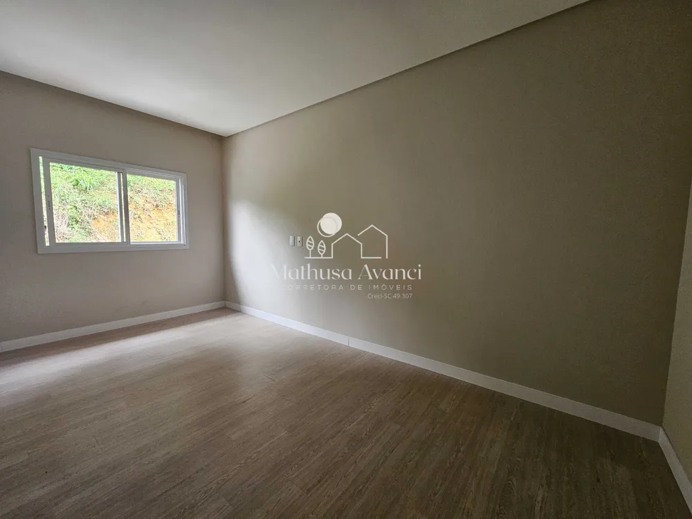 Casa, 3 quartos, 193 m² - Foto 3