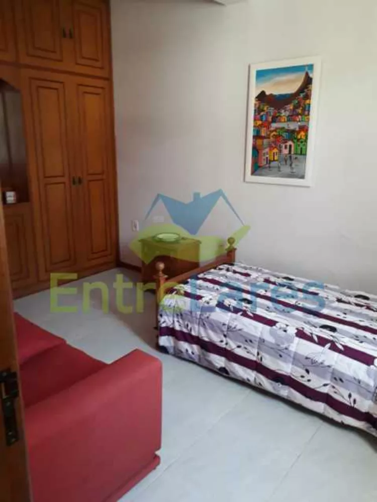Casa, 7 quartos, 130 m² - Foto 2