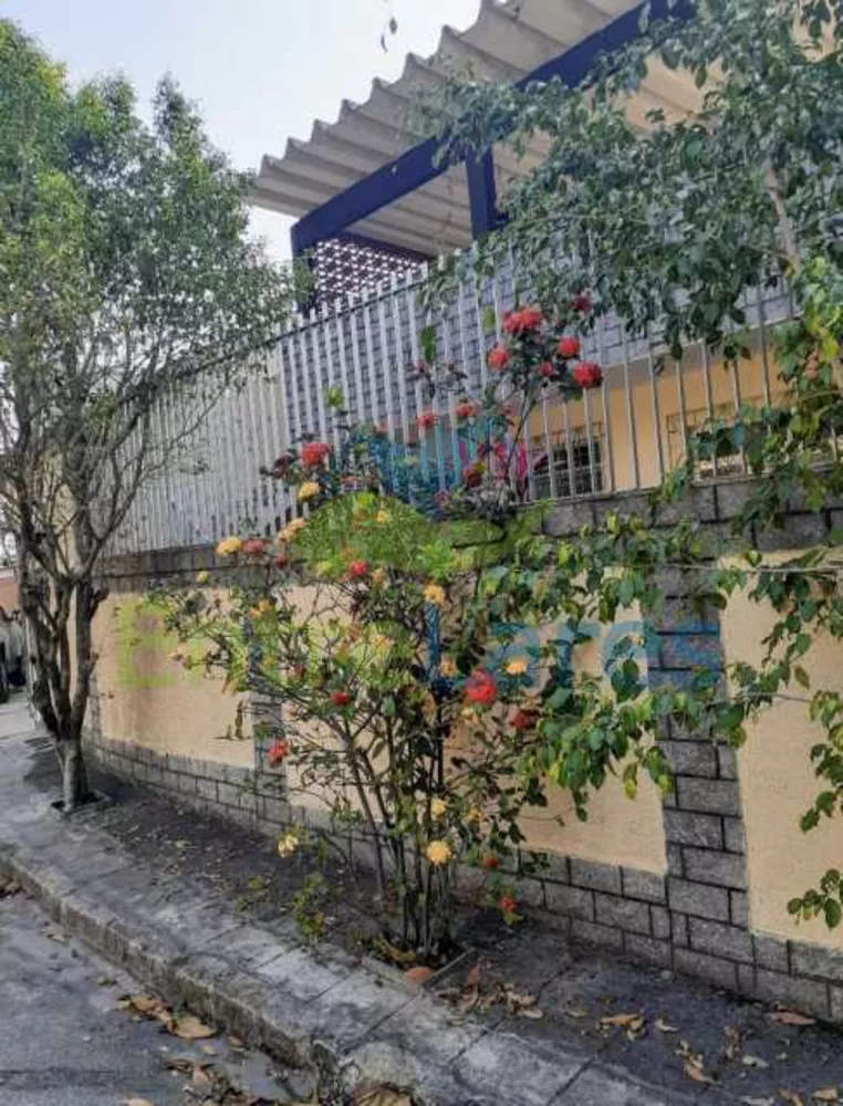 Casa, 5 quartos, 290 m² - Foto 1