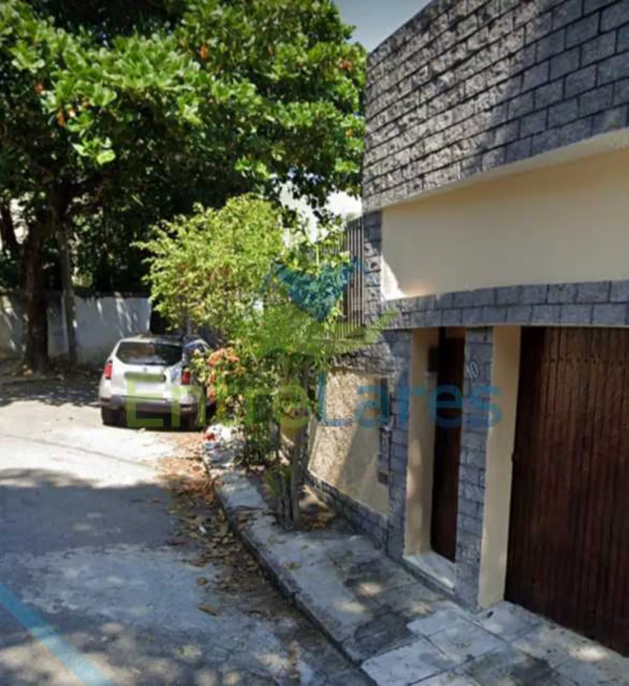 Casa, 5 quartos, 290 m² - Foto 2