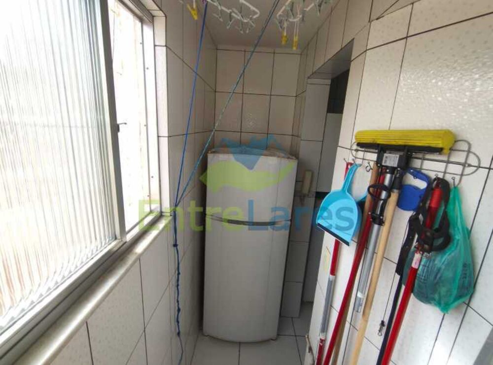 Apartamento à venda com 3 quartos, 60m² - Foto 4