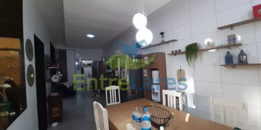 Casa, 3 quartos, 194 m² - Foto 1