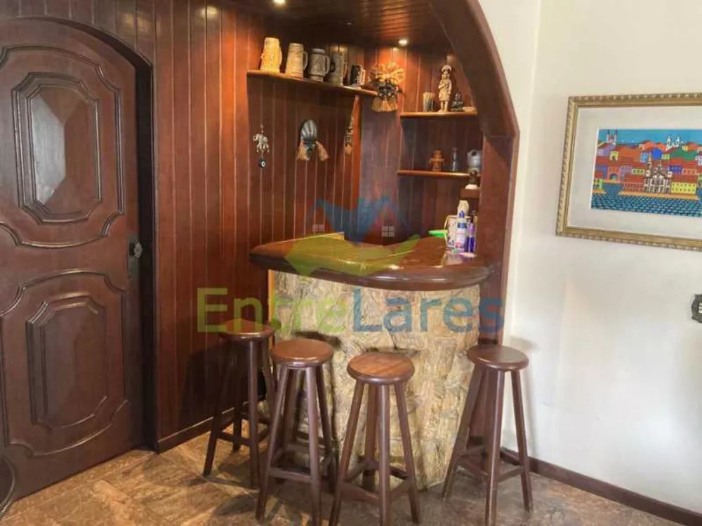 Casa, 6 quartos, 398 m² - Foto 1
