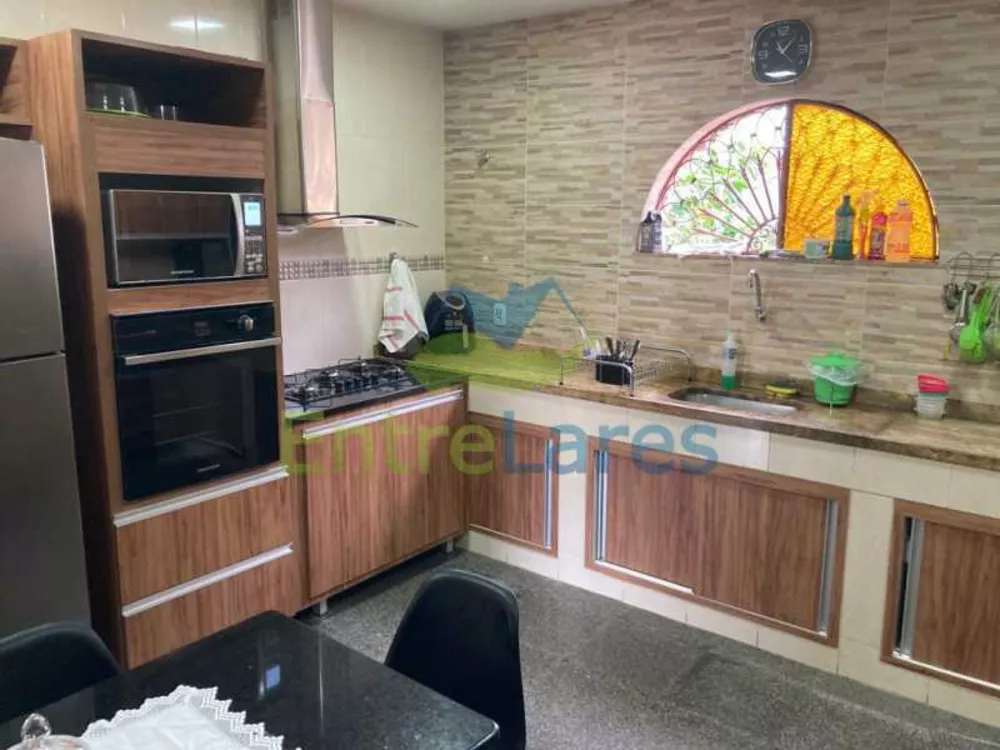 Casa, 6 quartos, 398 m² - Foto 4