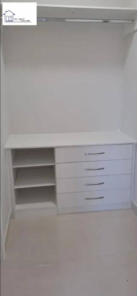 Casa para alugar com 4 quartos, 200m² - Foto 14