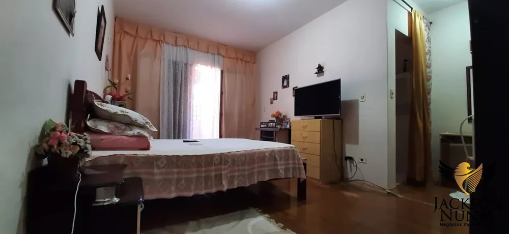 Casa, 4 quartos, 184 m² - Foto 3