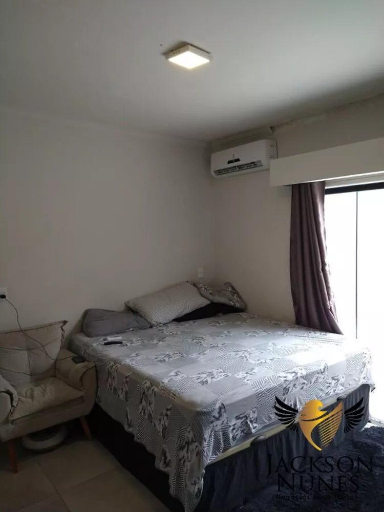 Casa, 3 quartos, 275 m² - Foto 11