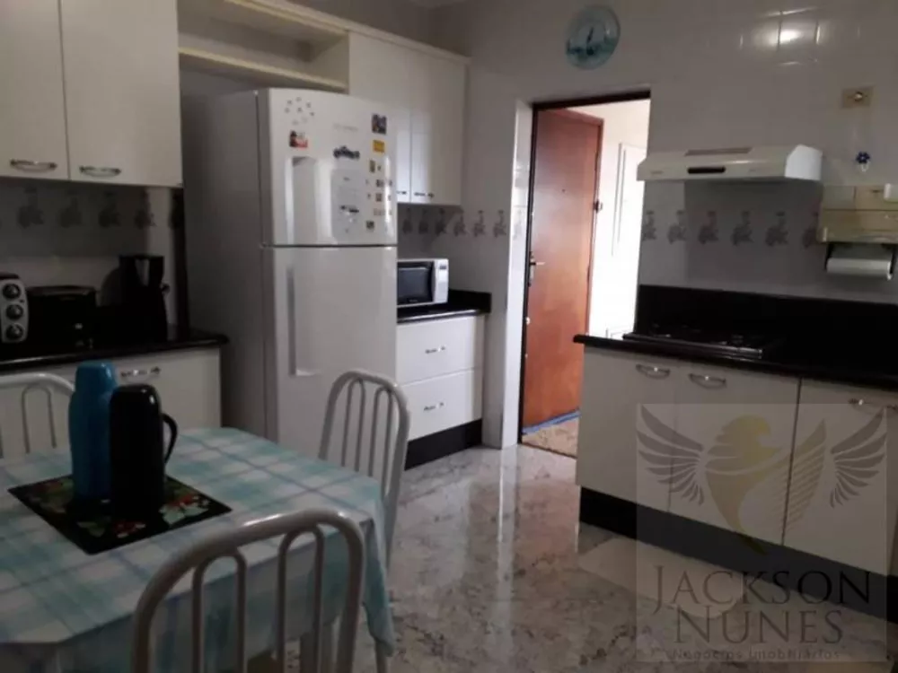 Apartamento, 4 quartos, 196 m² - Foto 3