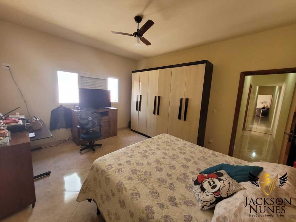 Casa, 4 quartos, 205 m² - Foto 5