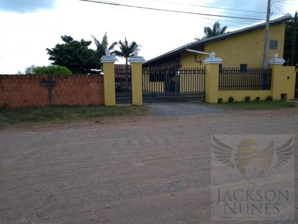 Chácara à venda com 3 quartos, 1659m² - Foto 1